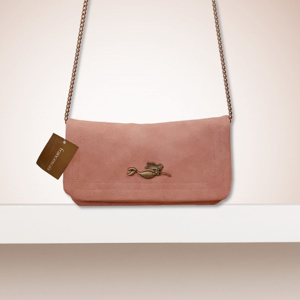 ⭐️❤️ NWT Faux Pink Suede Small Crossbody Bag